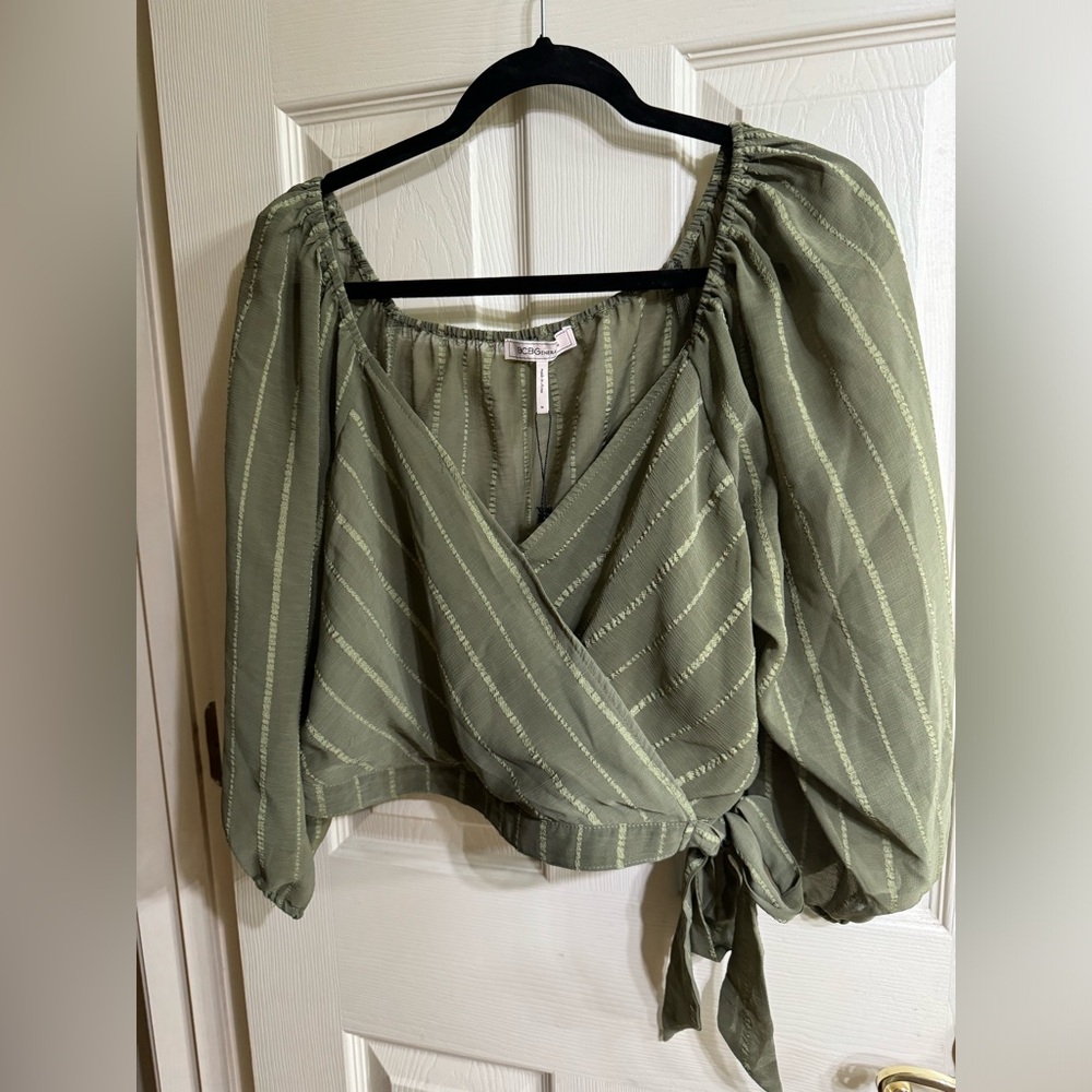 NWT, BCBG semi sheer top, size M